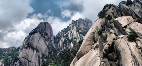 �������Y