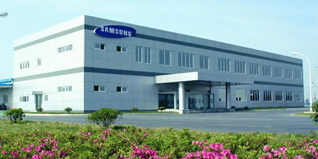 �������Y