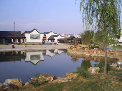 �������Y