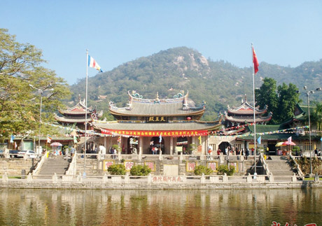 �������Y