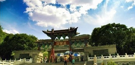 �������Y