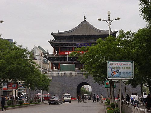 �������Y