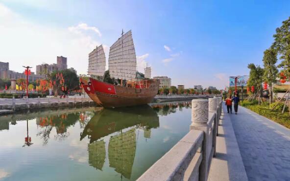 �������Y