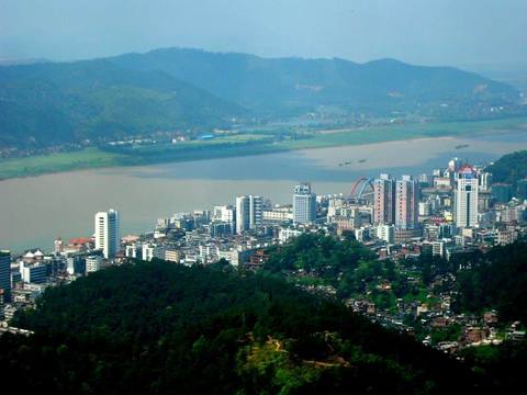 �������Y