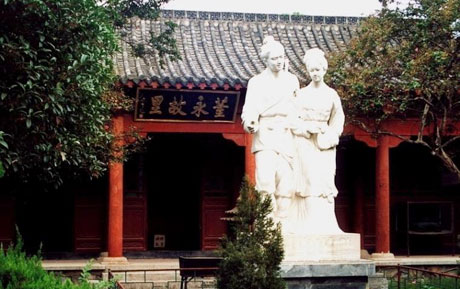 �������Y