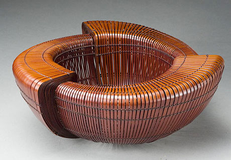 �������Y