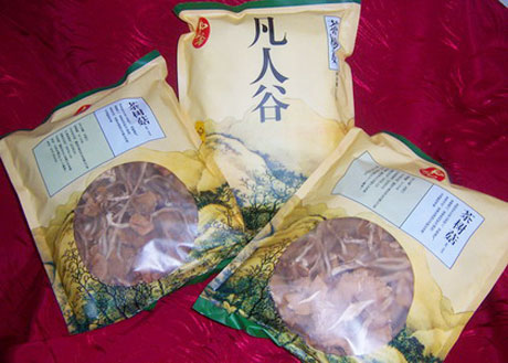 �������Y