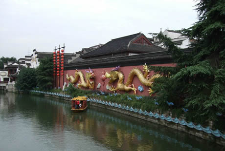 �������Y