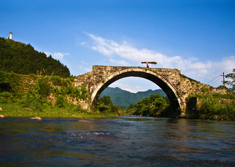 �������Y