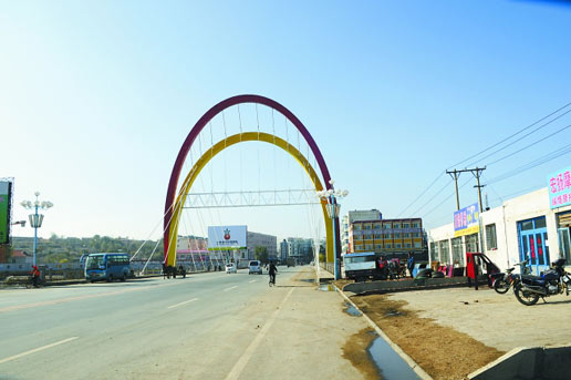 �������Y