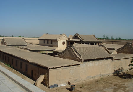 �������Y