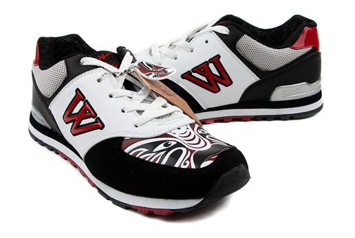 �������Y