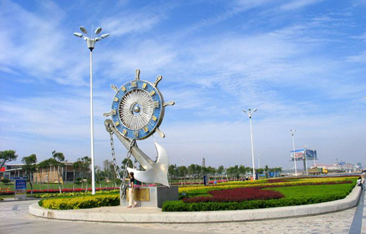 �������Y