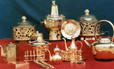 �������Y