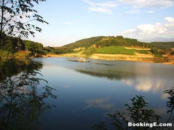 �������Y